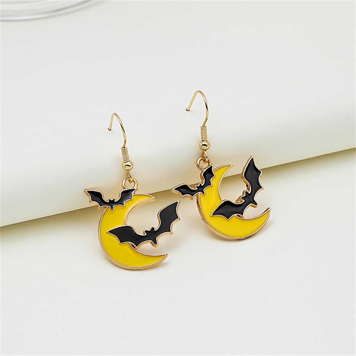 Yellow-