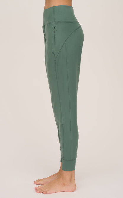 Interlock Zipper Pockets Greenwich Jogger - Our Linen Story