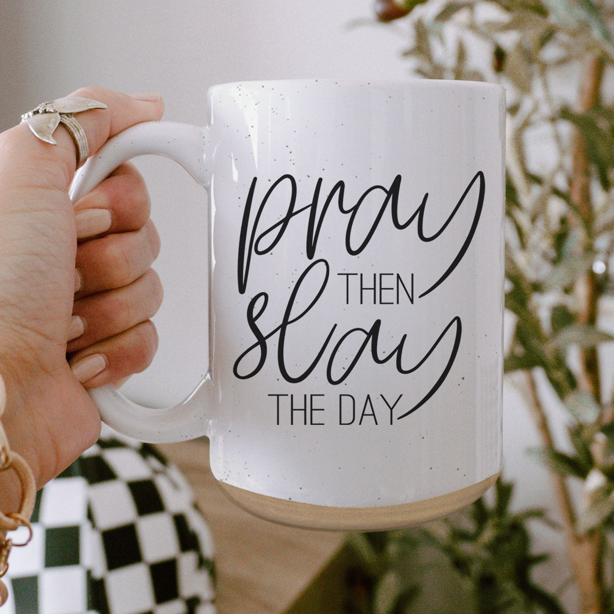 Pray + Slay 16oz by Gia Roma