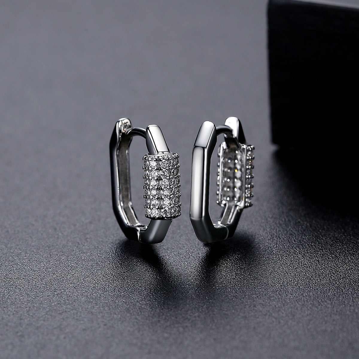 Metallic-