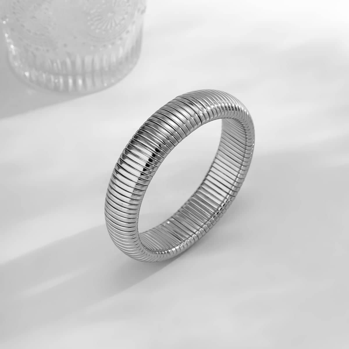 Metallic-