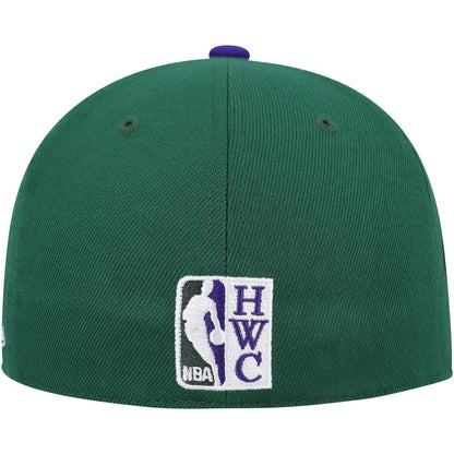 Mitchell & Ness Men's NBA Milwaukee Bucks Coast 2 Coast Fitted Fitted Caps
