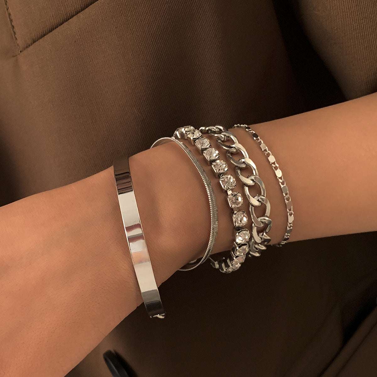 Metallic-