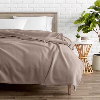 Taupe-