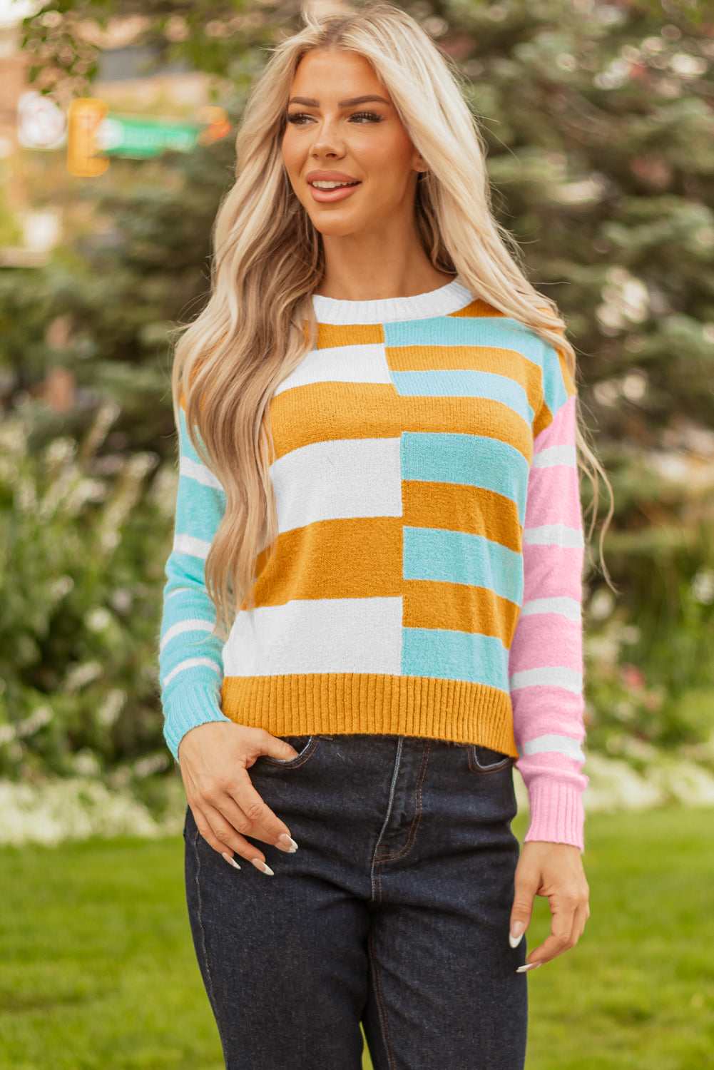Abigail Block Striped Pullover Sweater - Jurassic Gold / M - 8/10
