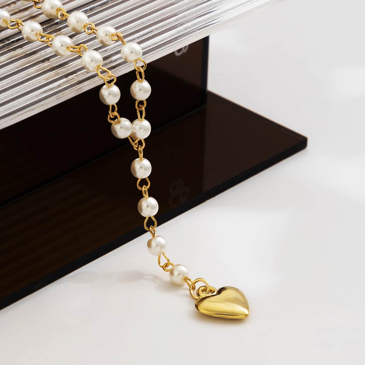 Metallic-