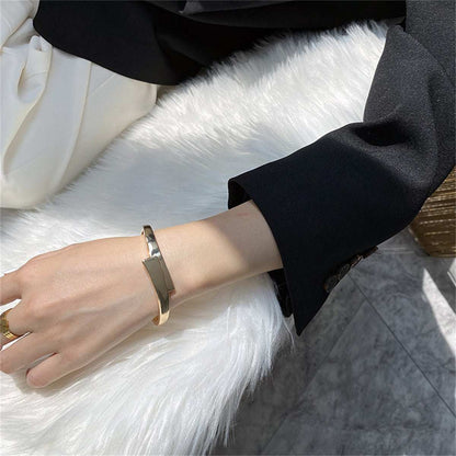Metallic-