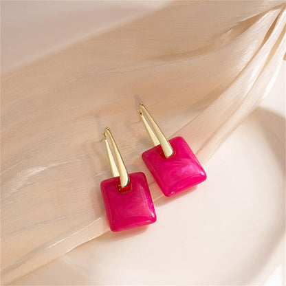 Pink-