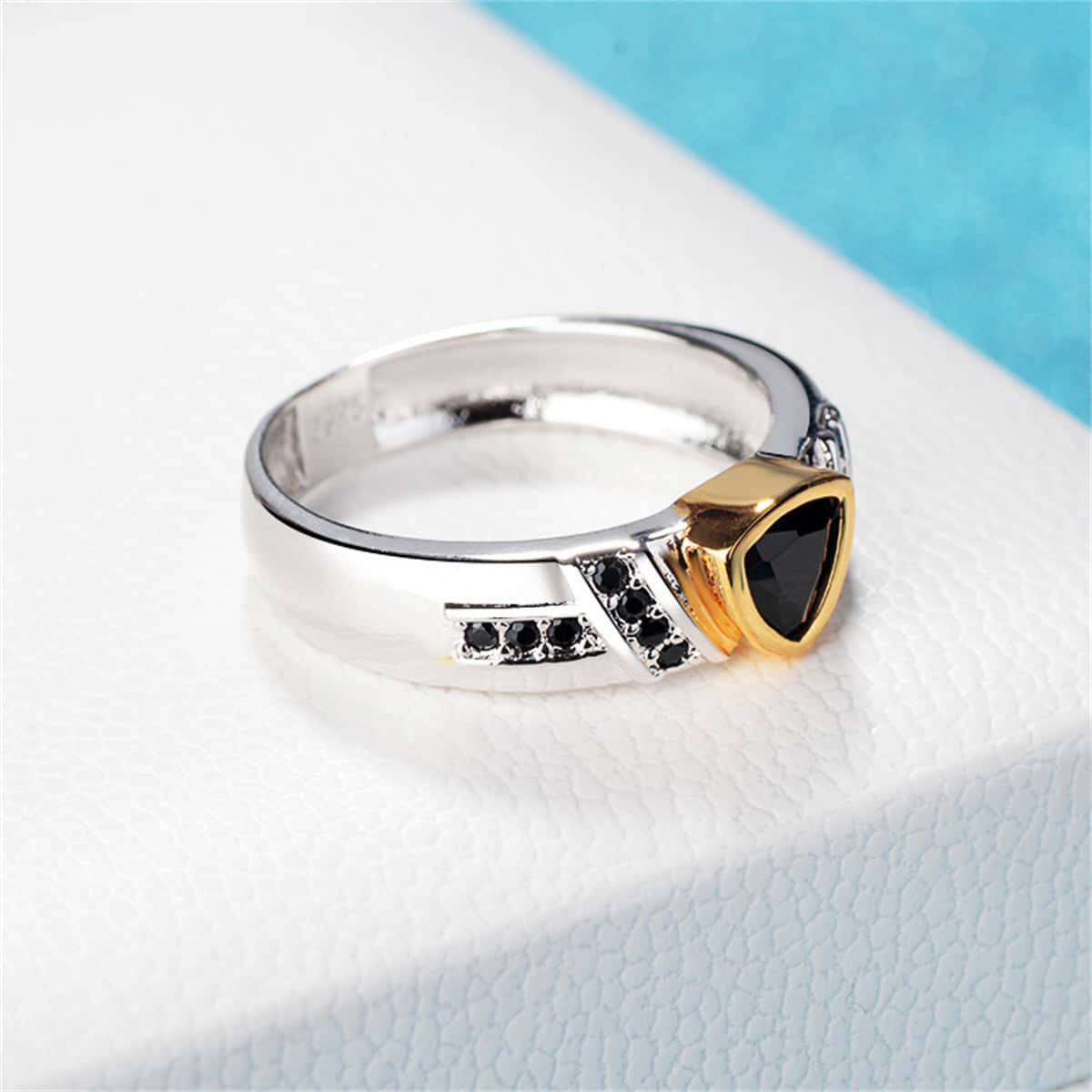 Black Crystal & Cubic Zirconia Triangle-Cut Ring-3
