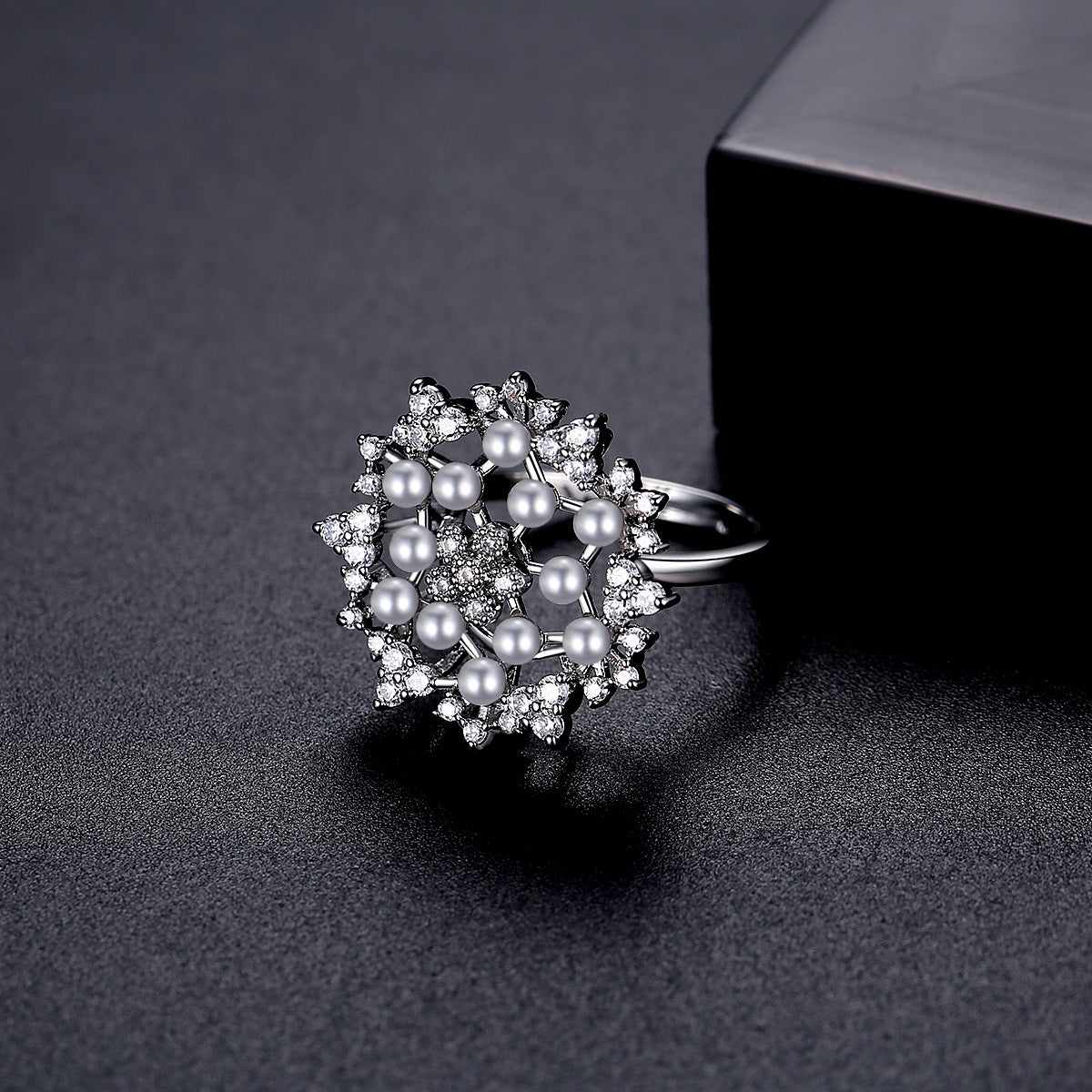 Metallic-