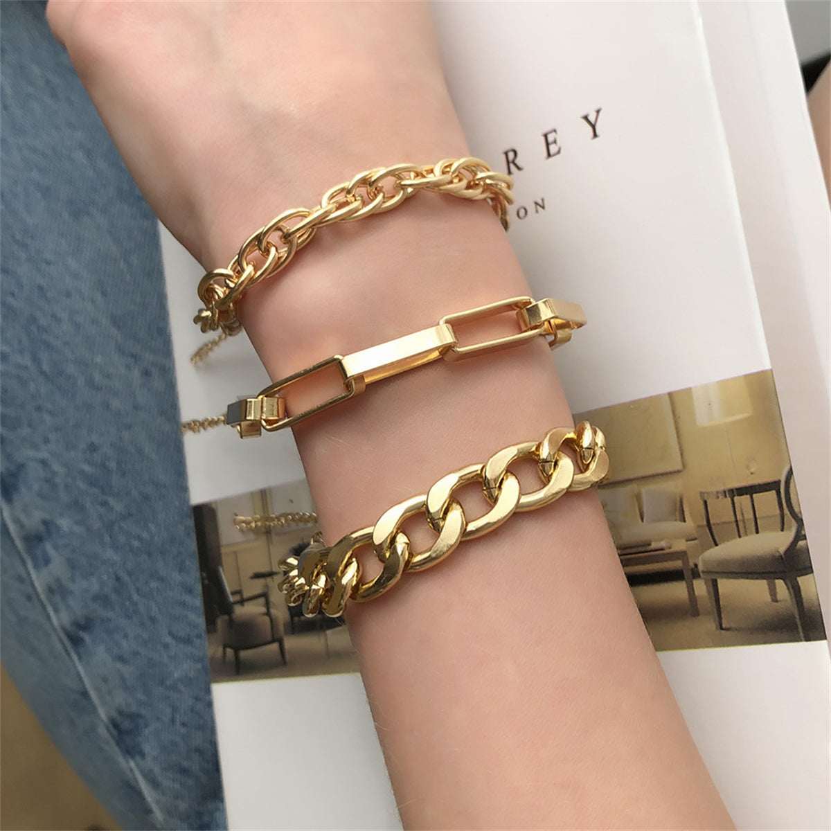 Metallic-