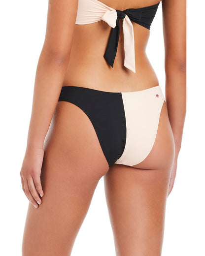 BLACK/SATIN BLUSH-