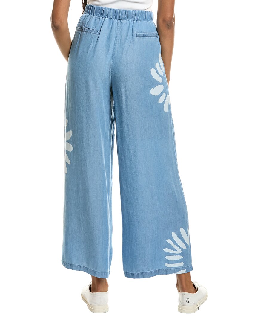 MEDIUM WASH FLOWER PRINT-