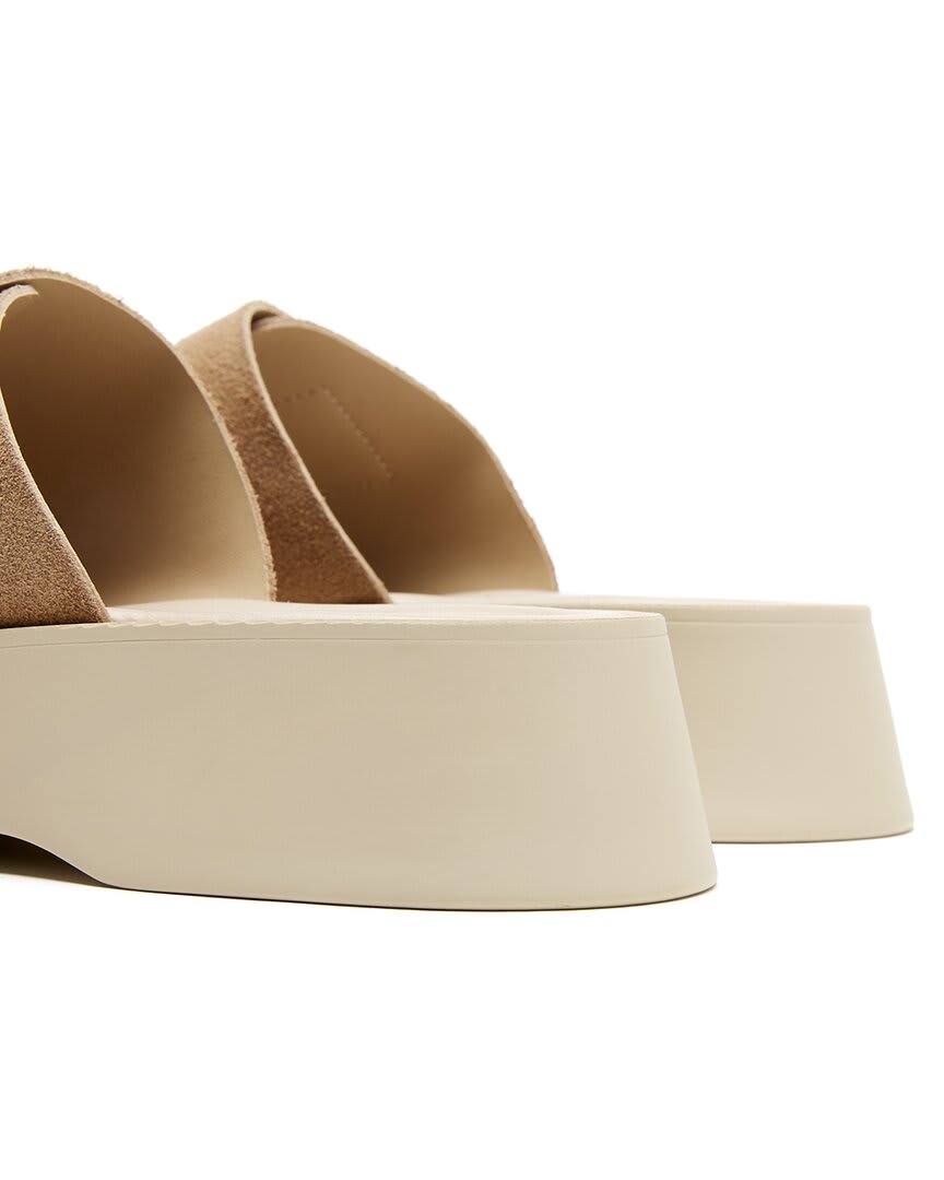 264 Sand Suede-