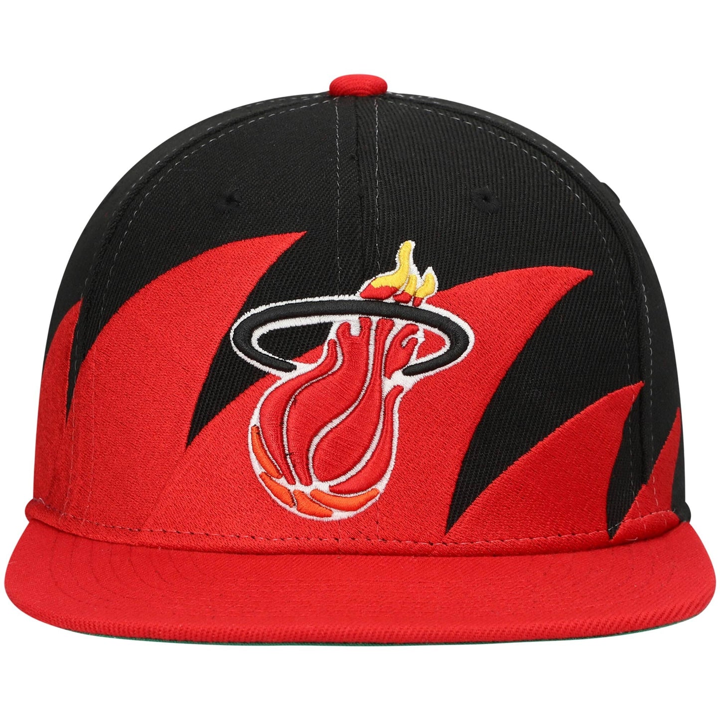 Men's Mitchell & Ness NBA Sharktooth Snapback Hwc Heat - Black-Red