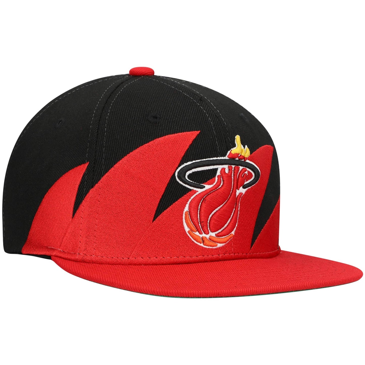 Men's Mitchell & Ness NBA Sharktooth Snapback Hwc Heat - Black-Red