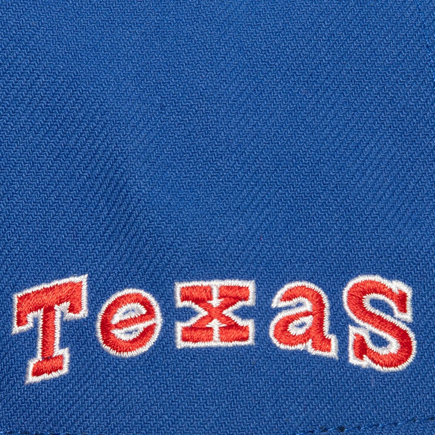 Mitchell & Ness Men's MLB Bases Loaded Fitted Coop Rangers Fitted Caps