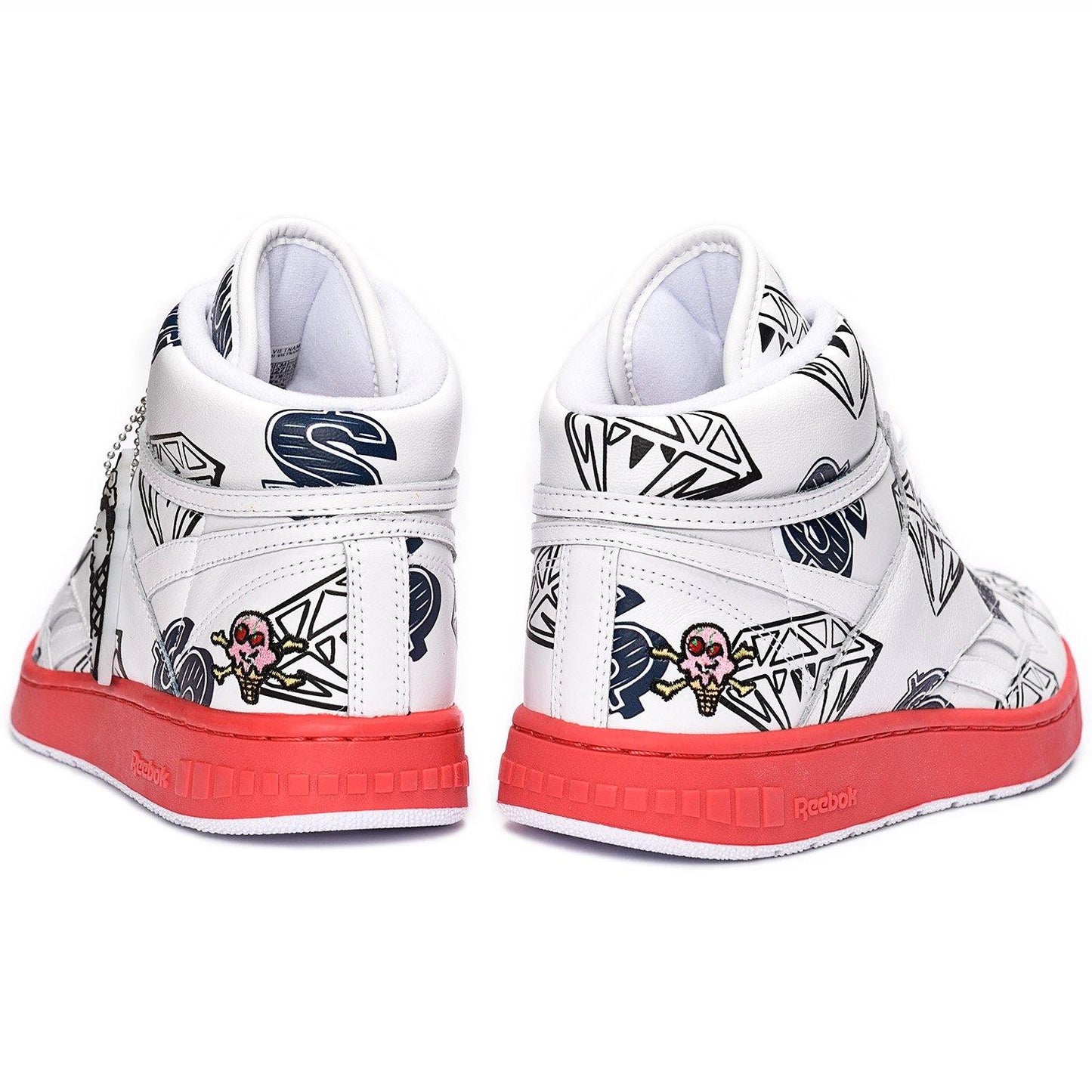 White/Popred/Conavy-