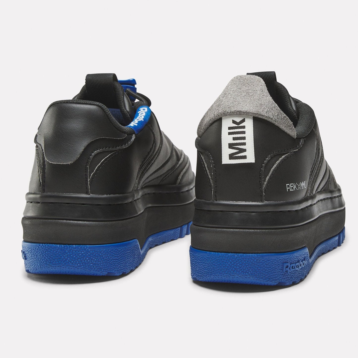 Cblack/Vecblu/Ftwwht-