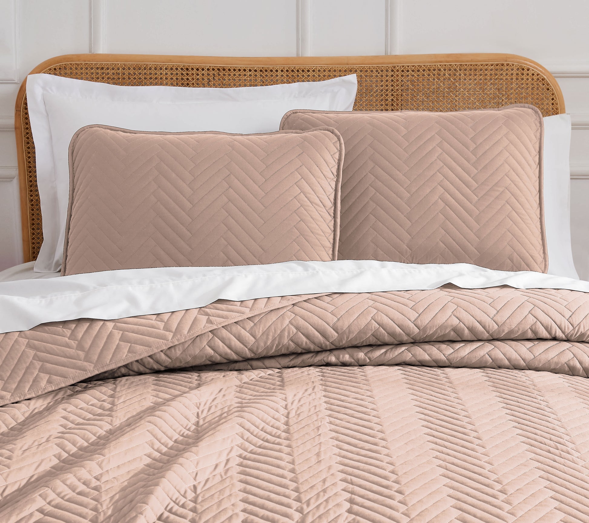 Chevron Rose Dust-