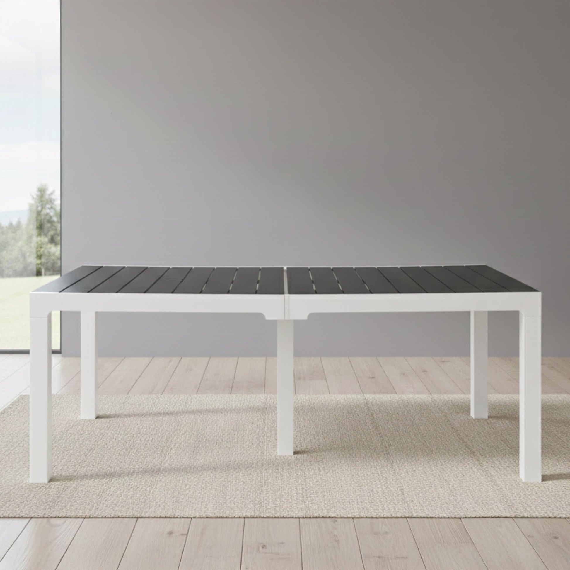 Gray / Slate-