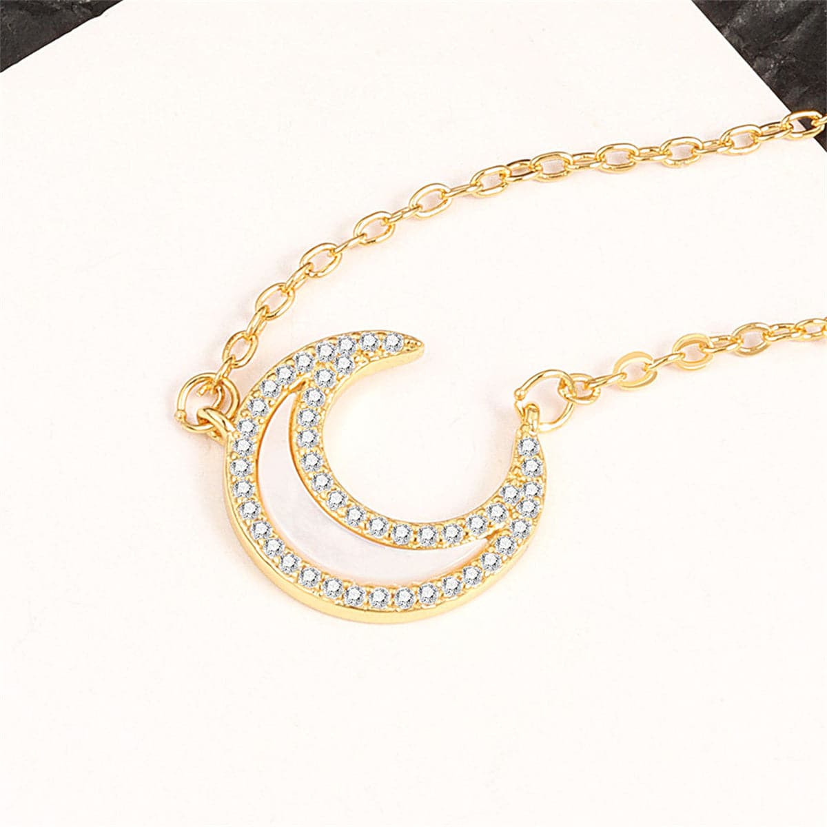 Metallic-