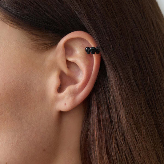 Blacktone Three-Skulls Ear Cuff