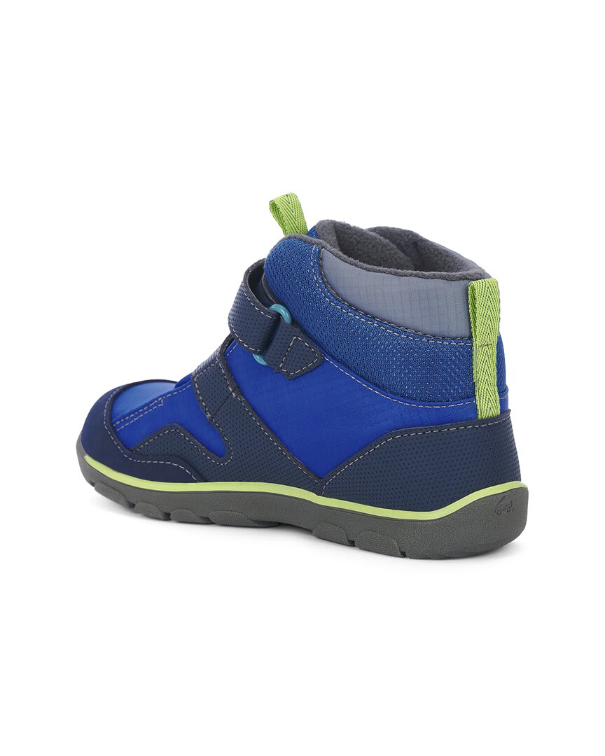 BLUE-