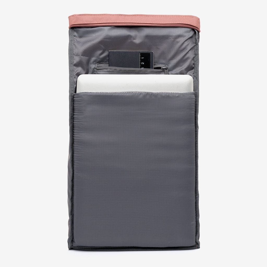 Roll Mini Backpack Dust Pink