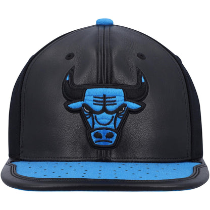 Mitchell & Ness Men's NBA Day One Snapback Bulls Snapback Caps