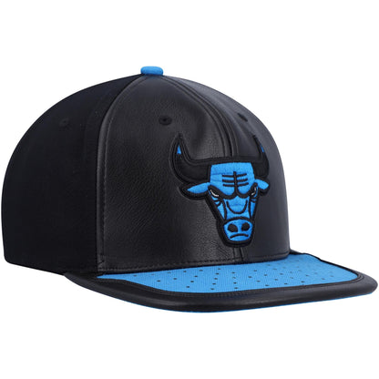Mitchell & Ness Men's NBA Day One Snapback Bulls Snapback Caps