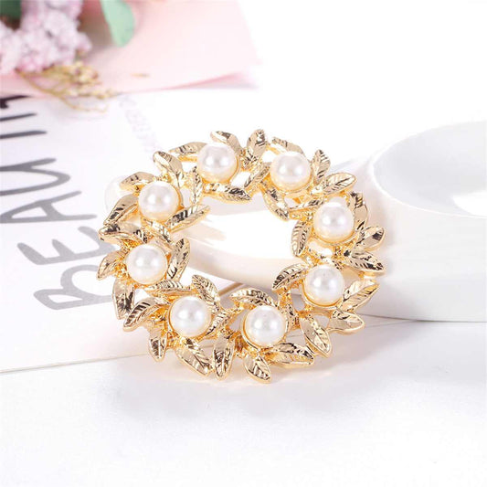 Pearl & Goldtone Wreath Brooch