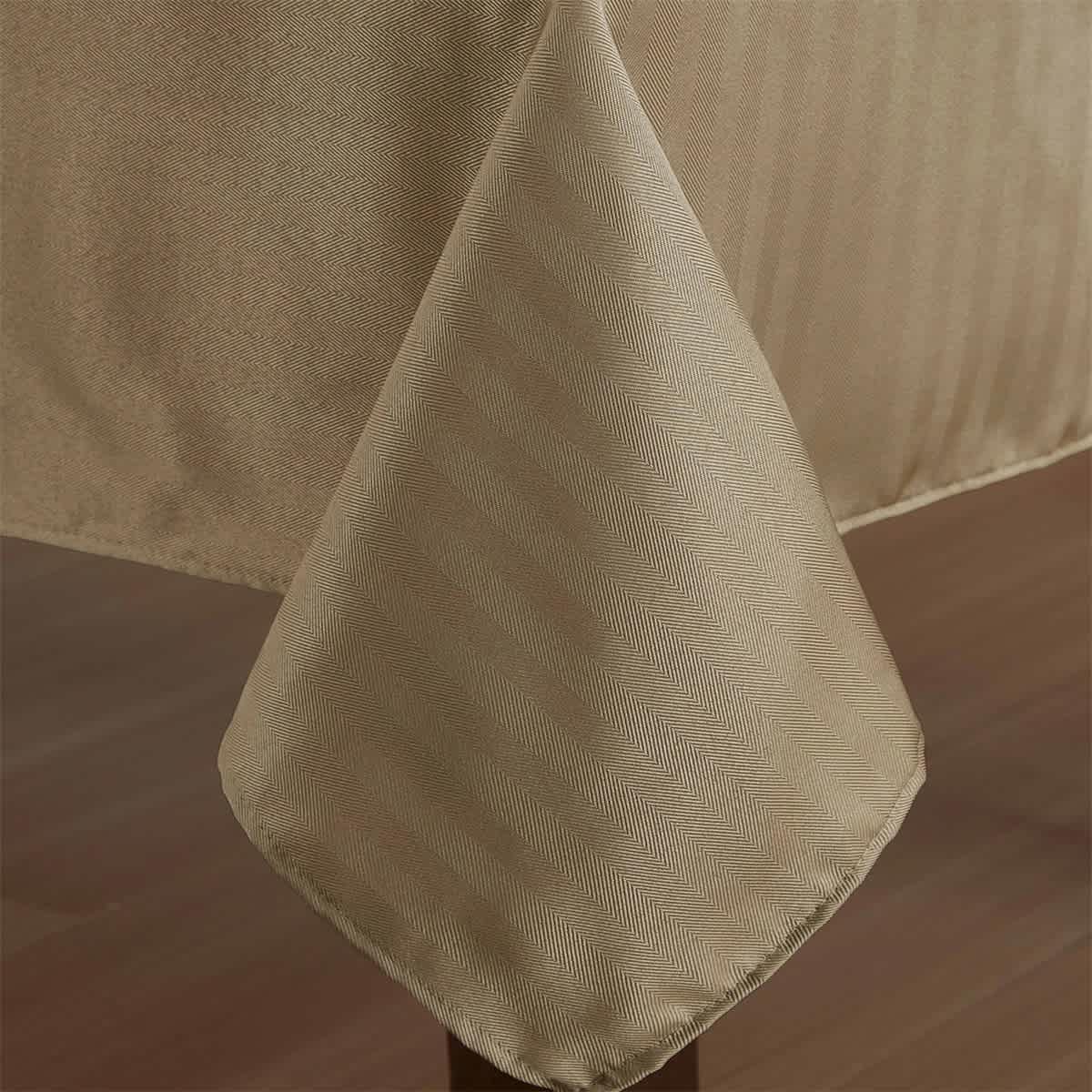 Taupe-