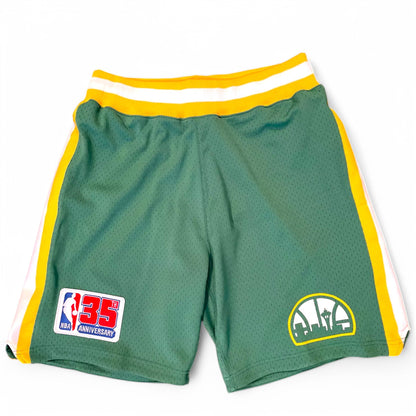 Mitchell & Ness Men's NBA Authentic Shorts Supersonics 80