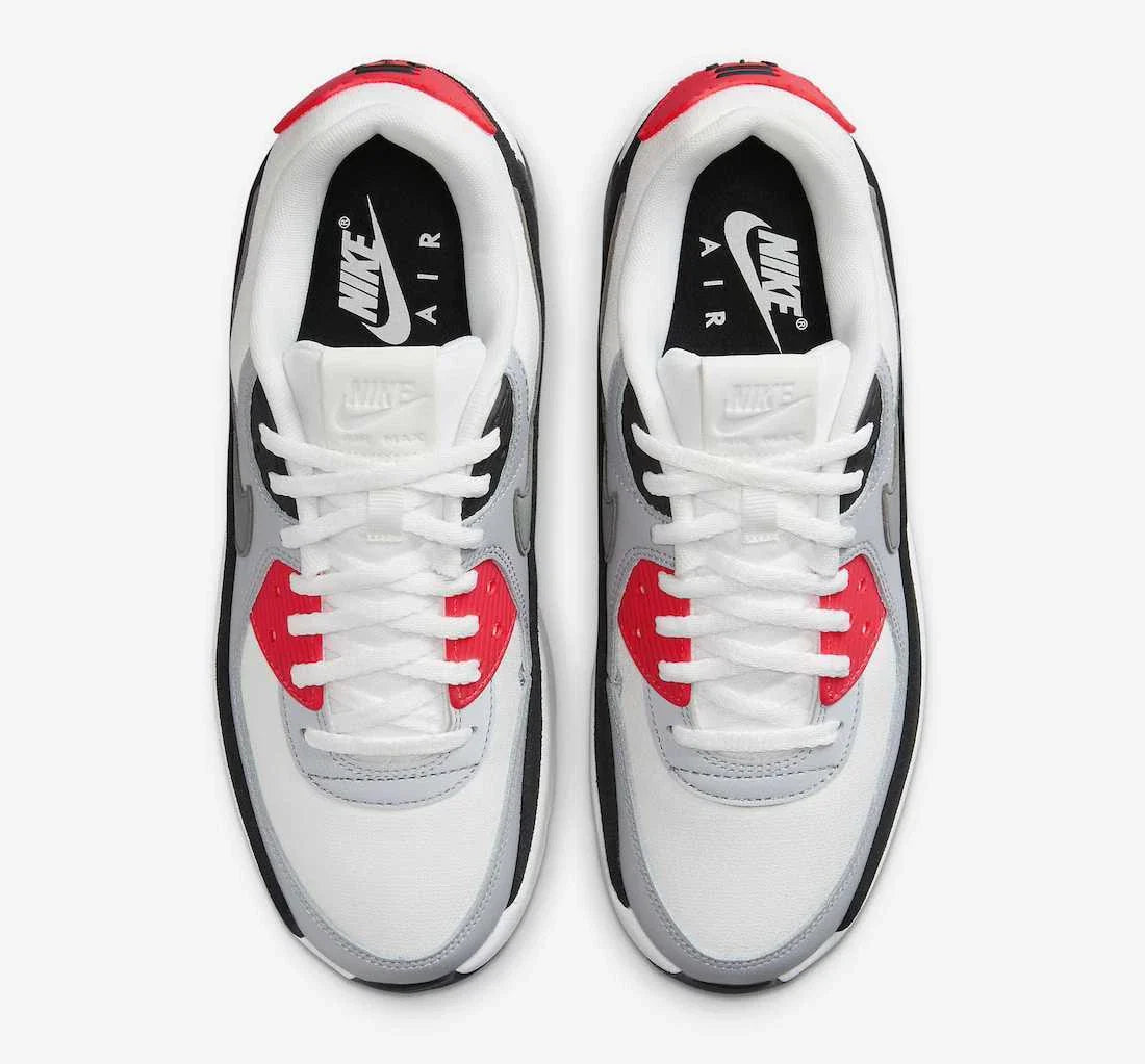 Summit White/Black/Wolf Grey/Smoke Grey-