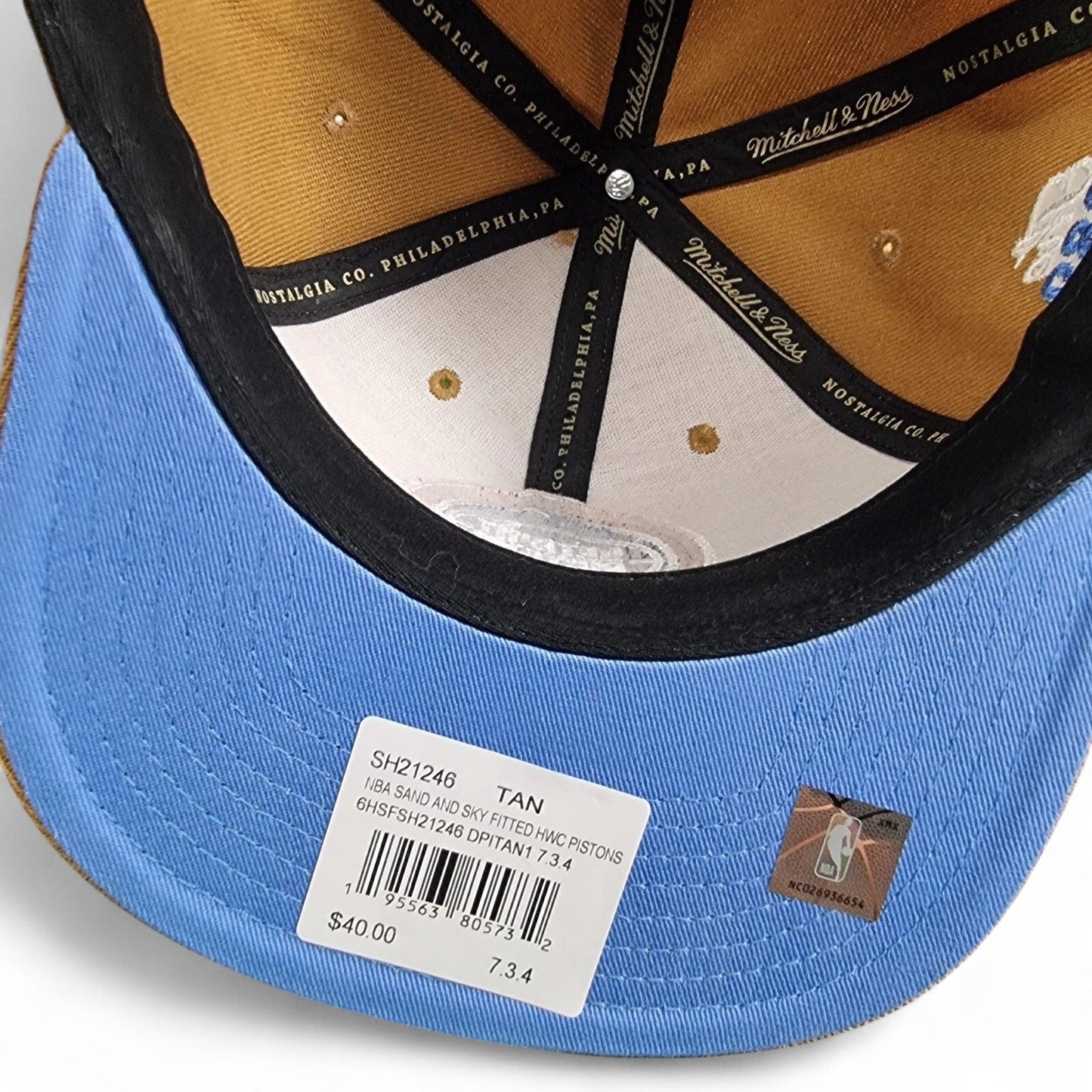 Mitchell & Ness Men's NBA Sand And Sky Fitted Hwc Pistons Fitted Caps