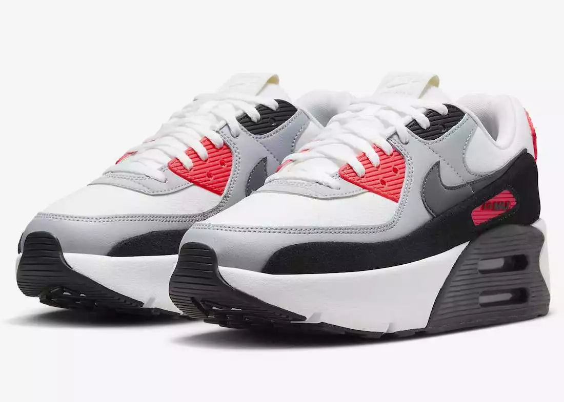 Summit White/Black/Wolf Grey/Smoke Grey-