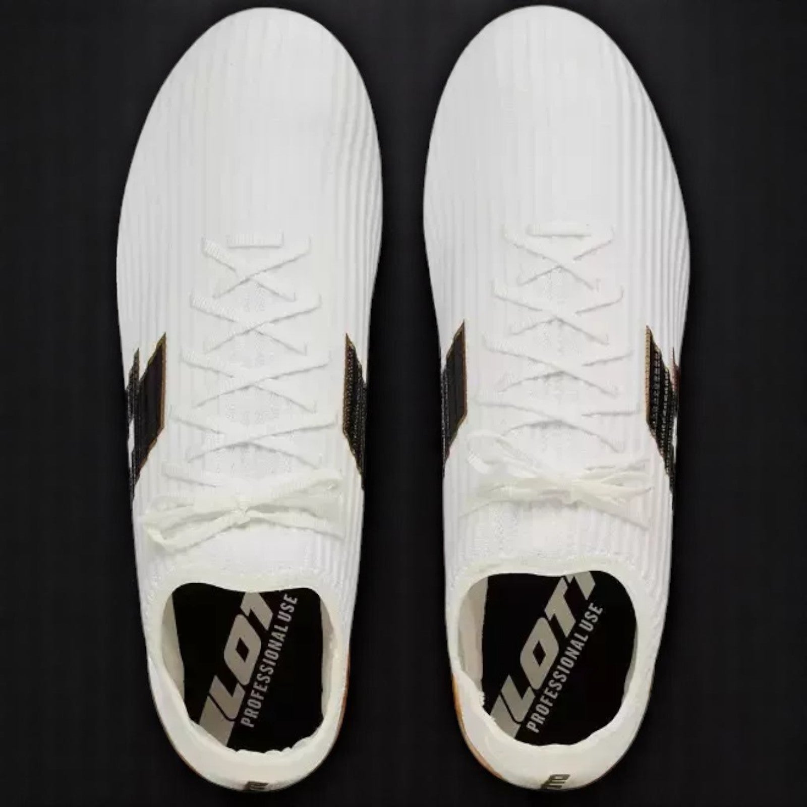 White/Black-