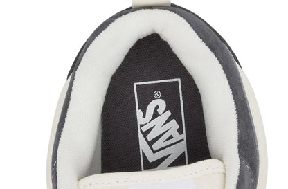 [vn000cs0bgf] Mens Vans Knu Skool - Grey