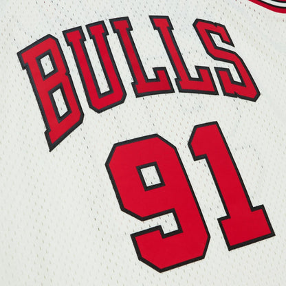 Mitchell & Ness Men's Cream Team Color Swingman Jersey Bulls 1997 Dennis Rodman Jerseys