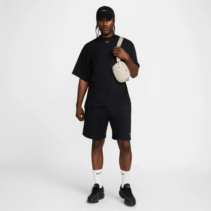 Nike Men's Aura Crossbody 2L Bag