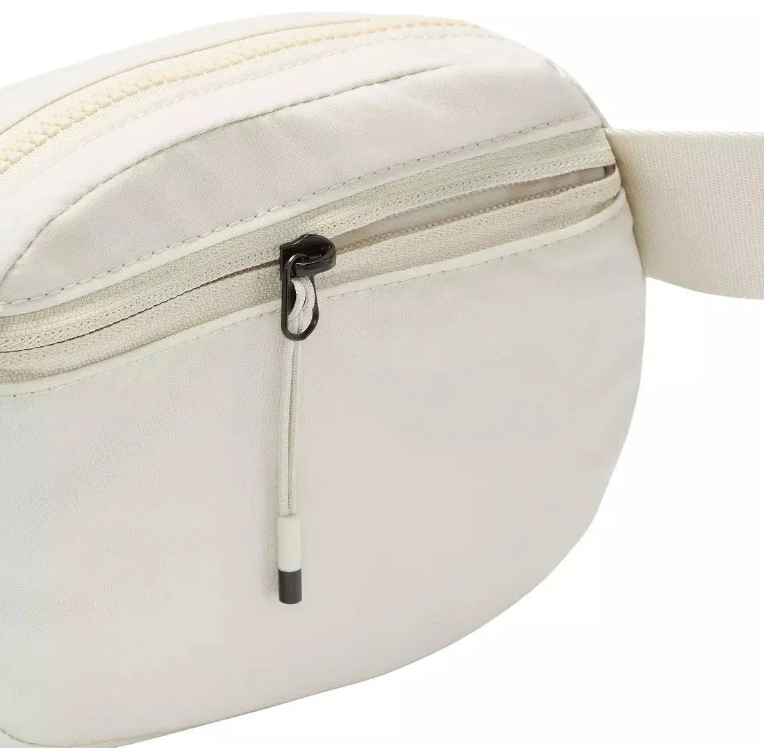 Nike Men's Aura Crossbody 2L Bag