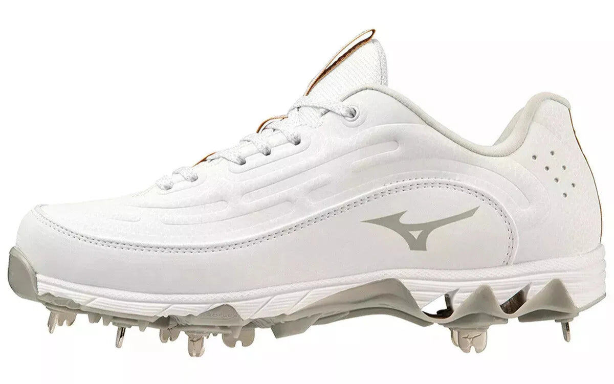 Women's Mizuno Metal Softball Cleats (No Lid)
