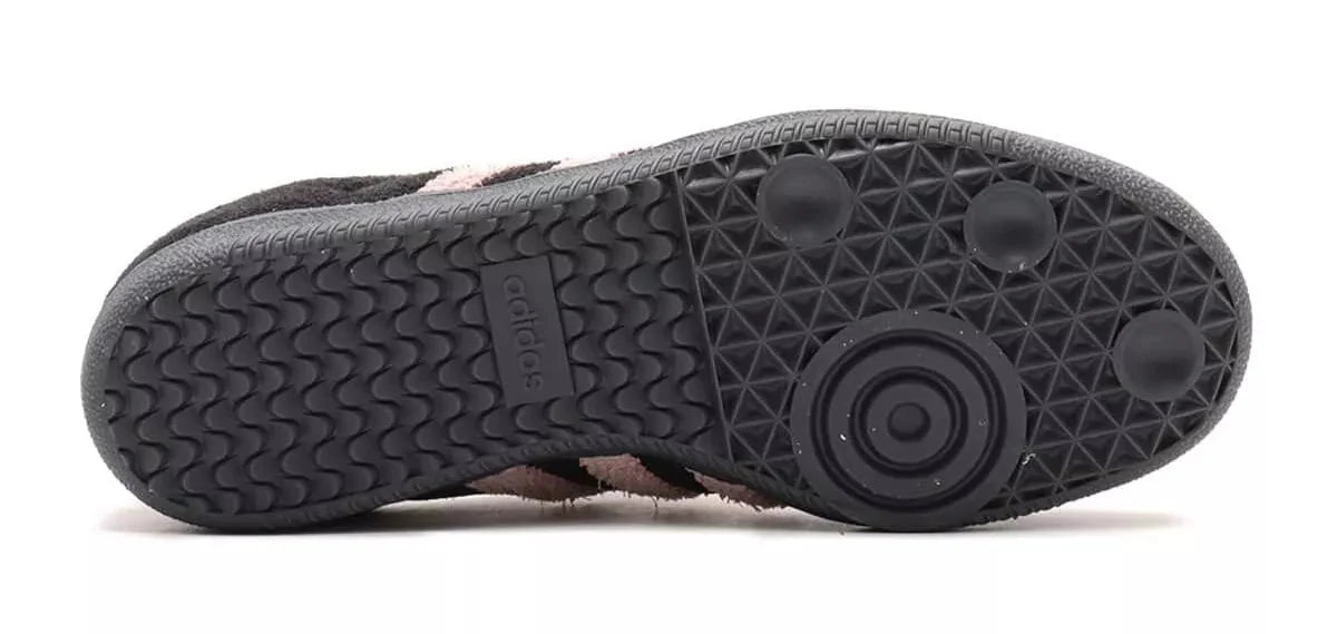 Cblack/Wonmau/Nindig-