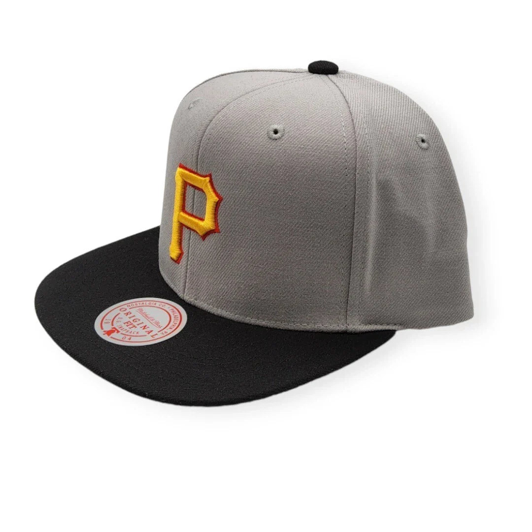 Men's Mitchell & Ness MLB Away Snapback Coop Pirates