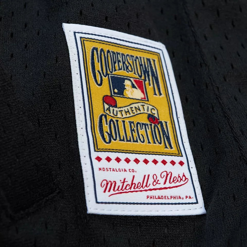 Mitchell & Ness Men's MLB Authentic Bp Jersey - 1/4 Zip Giants 1991 Will Clark