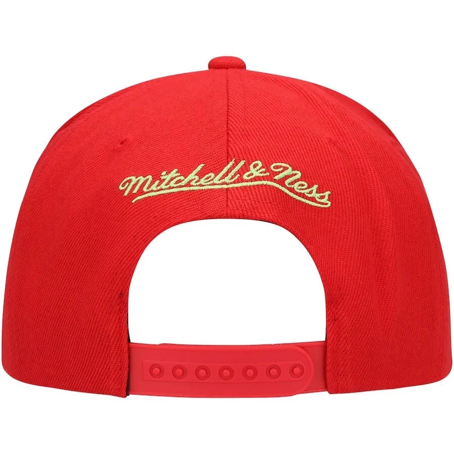 Men's Mitchell & Ness NBA Reverse Candy Apple Snapback Hwc Suns