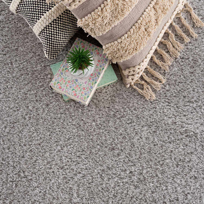 Lunaro Gray Subtle Wavy Abstract Modern Minimalist Polyester Machine Woven Area Rug - Clearance