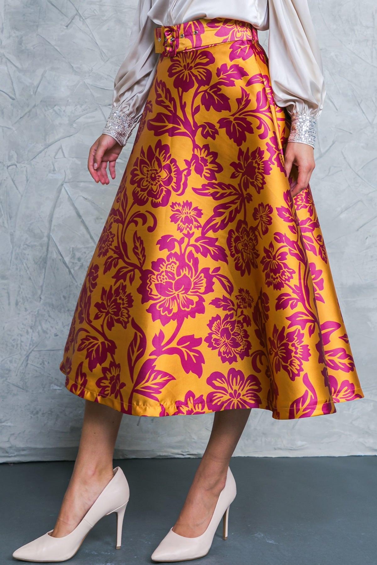 Perfect Refinement Woven Skirt