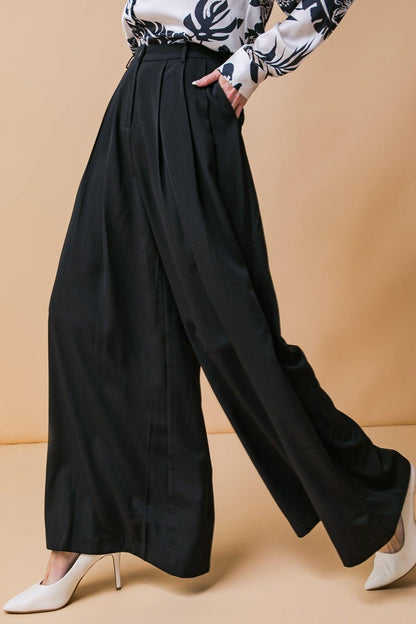 Throw it Back Woven Pants
